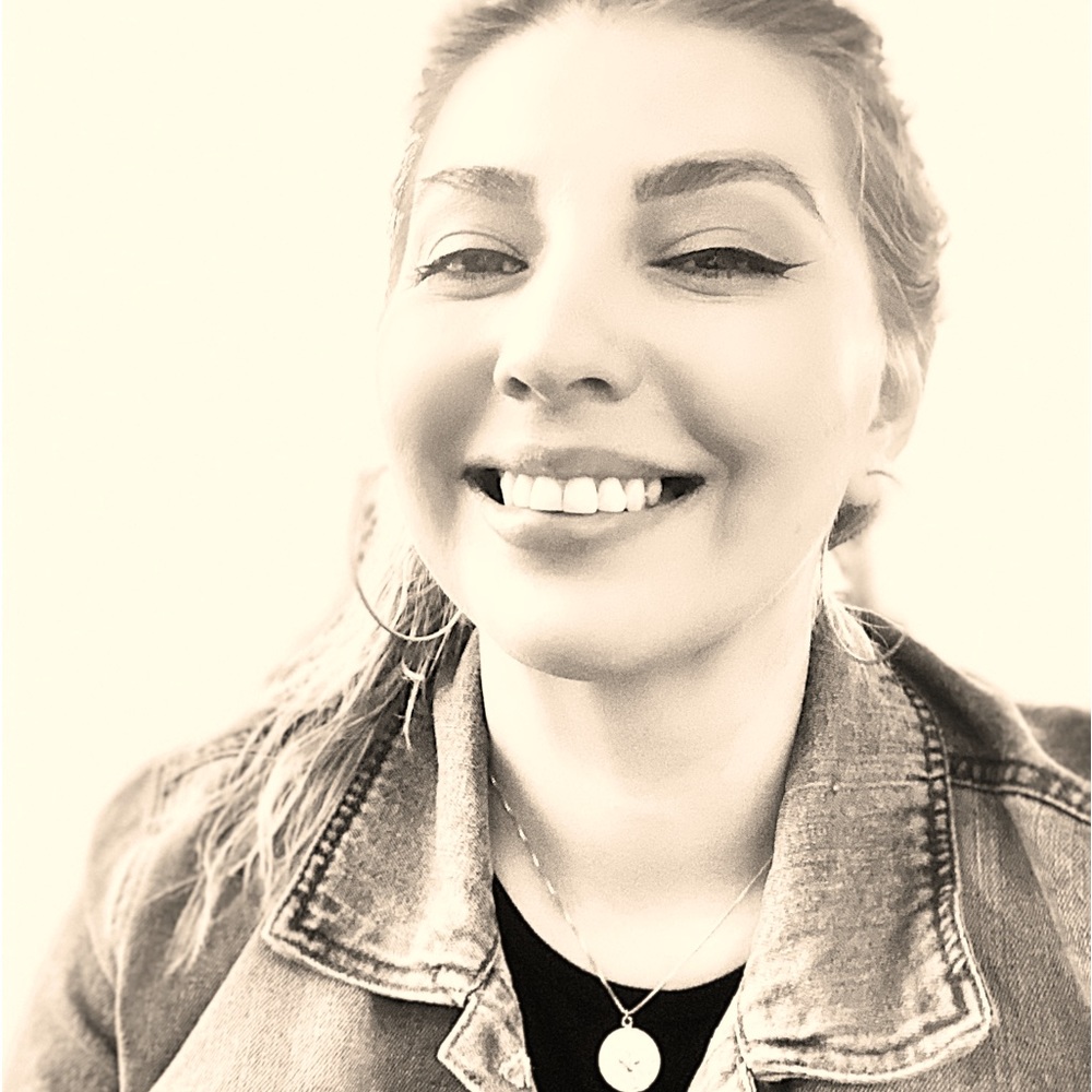 Meet your Posher, Nicole